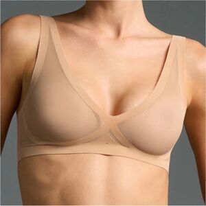 EBY seamless bralette